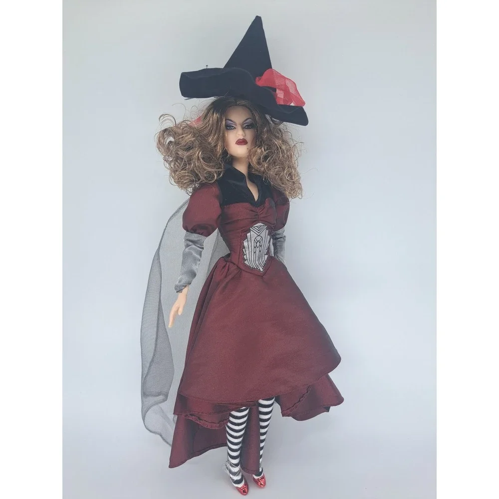 Barbie Wicked Witch of The East Wizard of Oz Silver Label Mattel N6588 No Broom